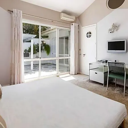 Alem Sleeps 12 Pool Air Con Wifi * Sao Lourenco (Almancil)