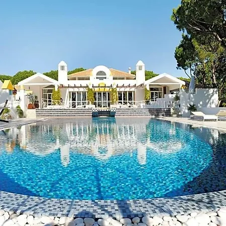 Alem Sleeps 12 Pool Air Con Wifi * Sao Lourenco (Almancil)